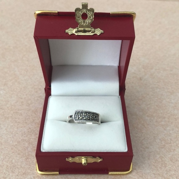 Marcasite Sterling Silver Ornate Ring - Picture 1 of 5